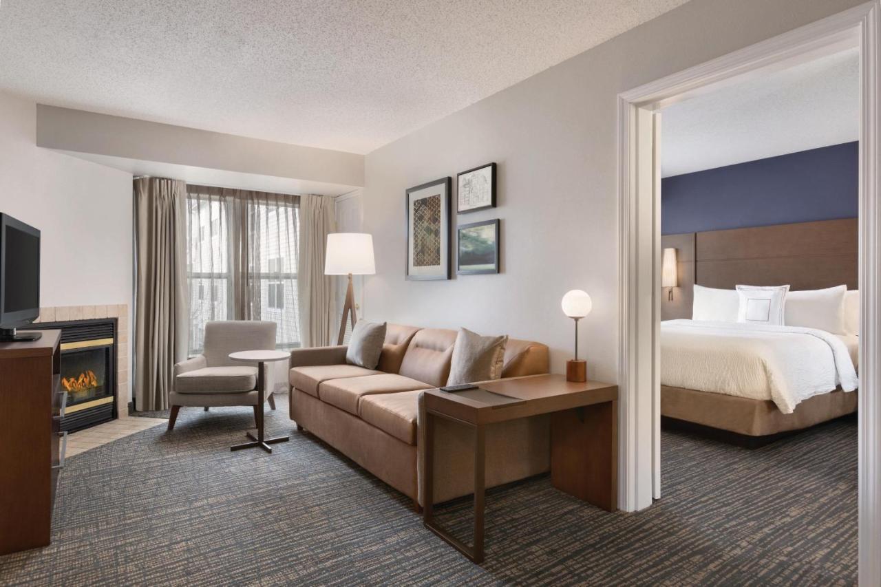 Residence Inn By Marriott Buffalo Galleria Mall Cheektowaga Bagian luar foto