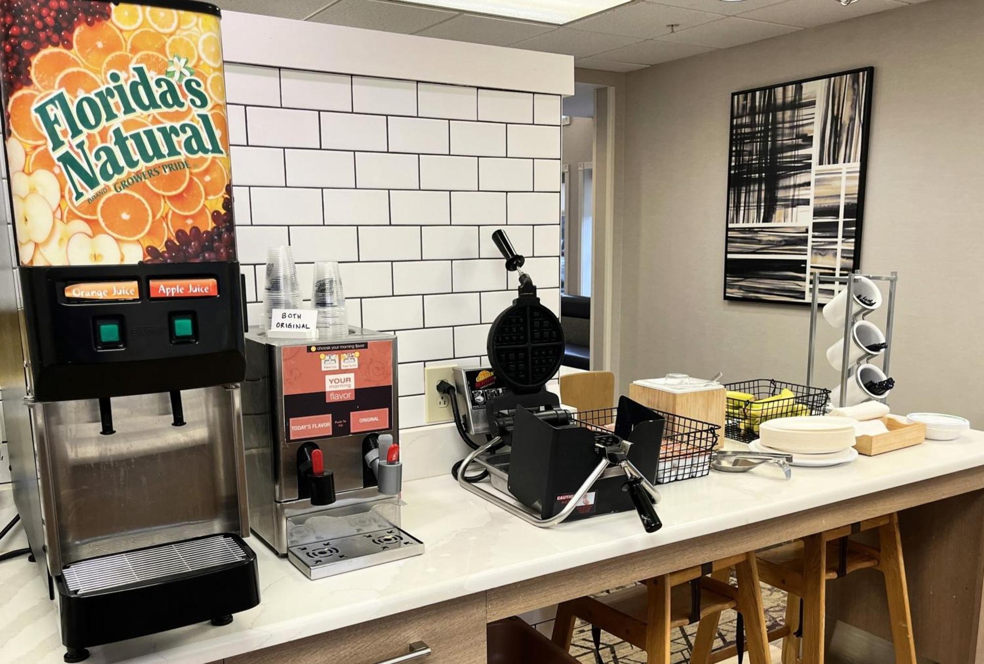 Residence Inn By Marriott Buffalo Galleria Mall Cheektowaga Bagian luar foto