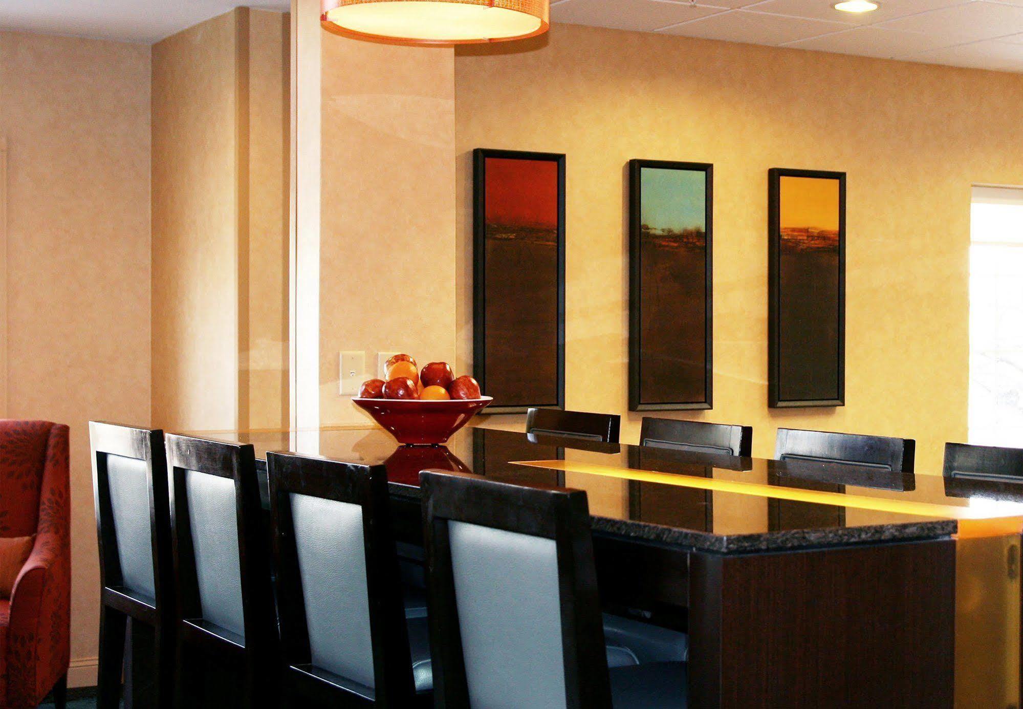 Residence Inn By Marriott Buffalo Galleria Mall Cheektowaga Restoran foto