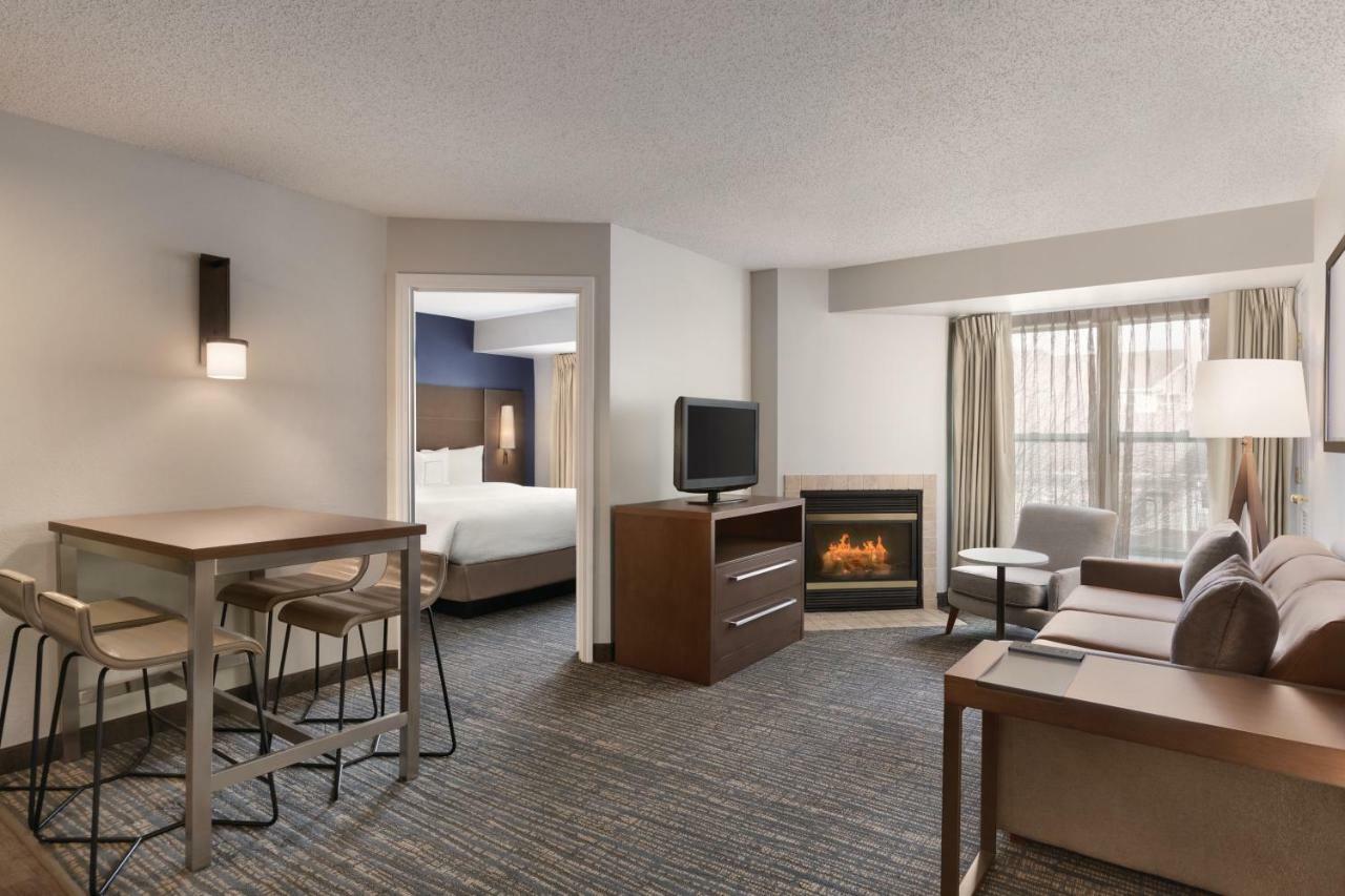Residence Inn By Marriott Buffalo Galleria Mall Cheektowaga Bagian luar foto