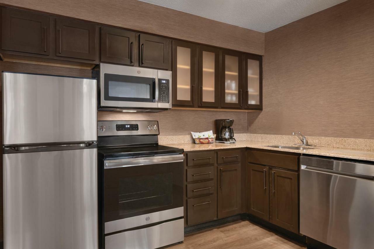 Residence Inn By Marriott Buffalo Galleria Mall Cheektowaga Bagian luar foto